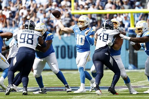 Los Angeles Chargers v Tennessee Titans