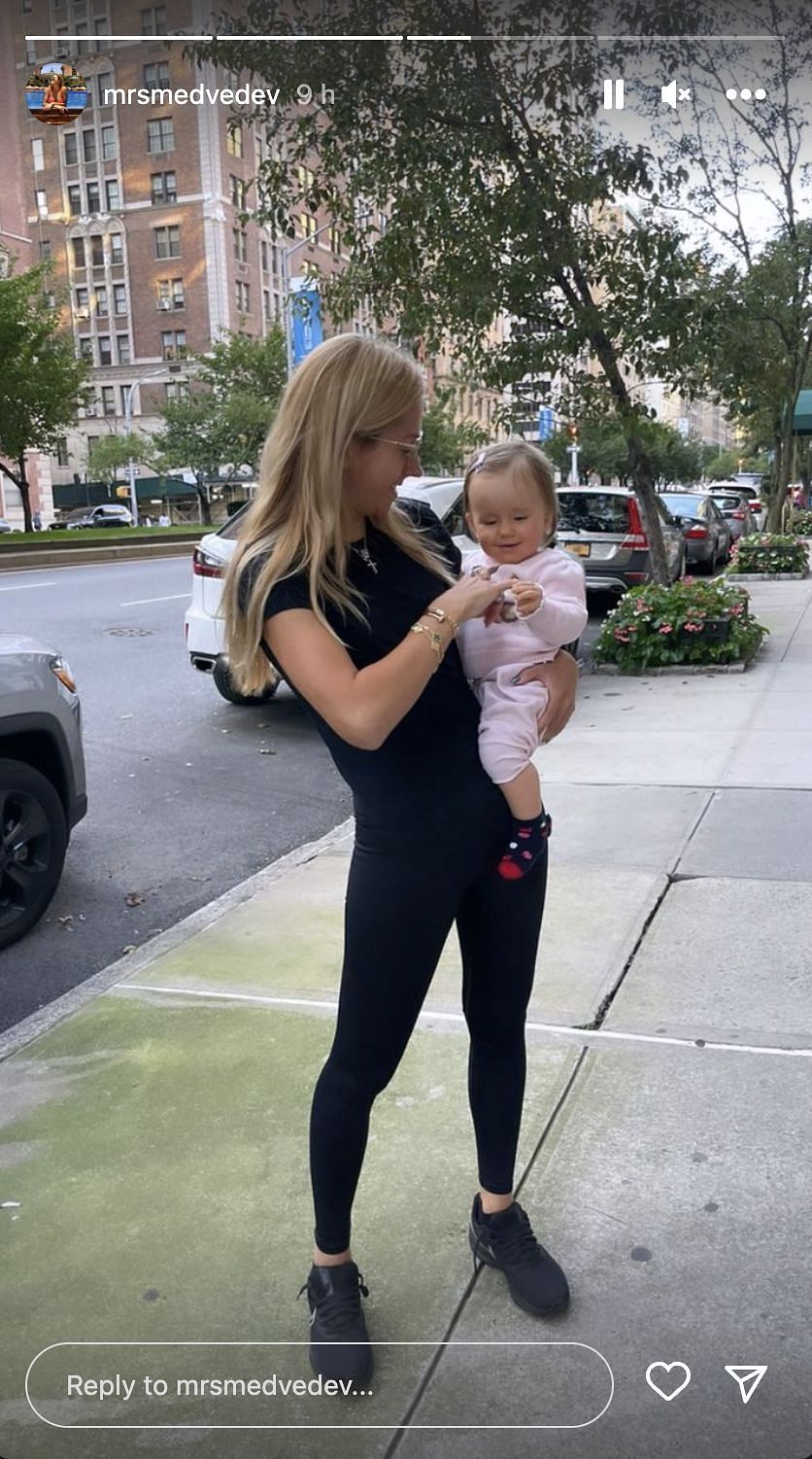 Daniil Medvedev's wife Daria and daughter Alisa explore Central Park