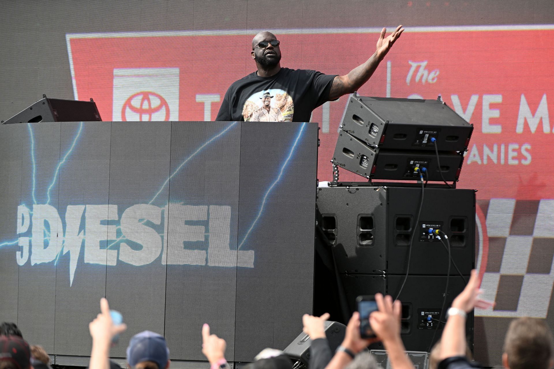 Shaquille O&#039;Neal performing as DJ Diesel at the NASCAR Save Mart 350 at the Sonoma Raceway