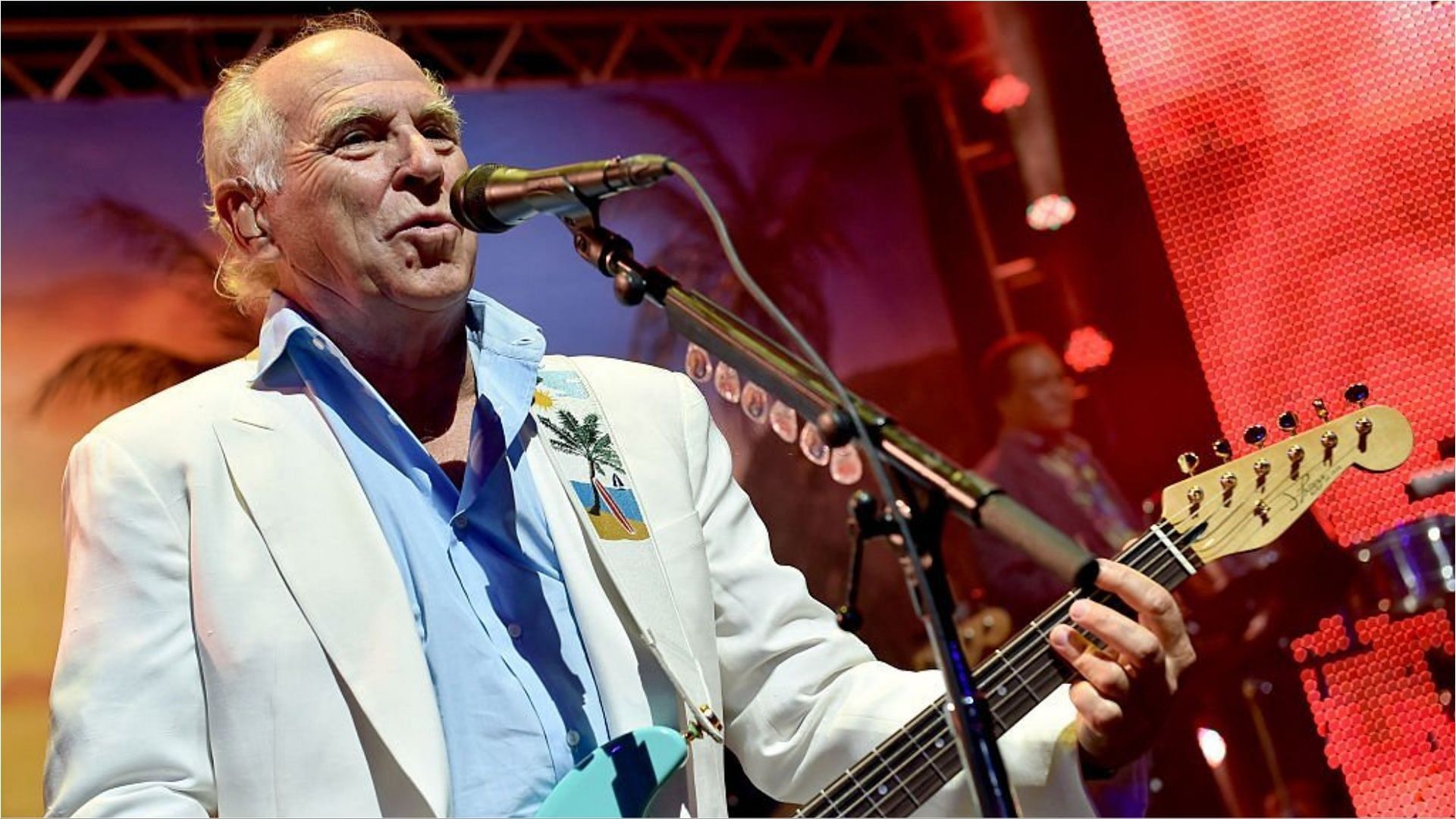 Jimmy Buffett made a cameo appearance in Jurassic World (Image via Kevin Winter/Getty Images)