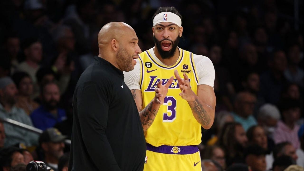 LA Lakers head coach Darvin Ham with Anthony Davis