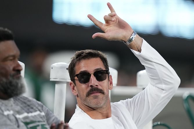 $200,000,000 worth Aaron Rodgers charges 'millions' for Pat McAfee appearances: Reports