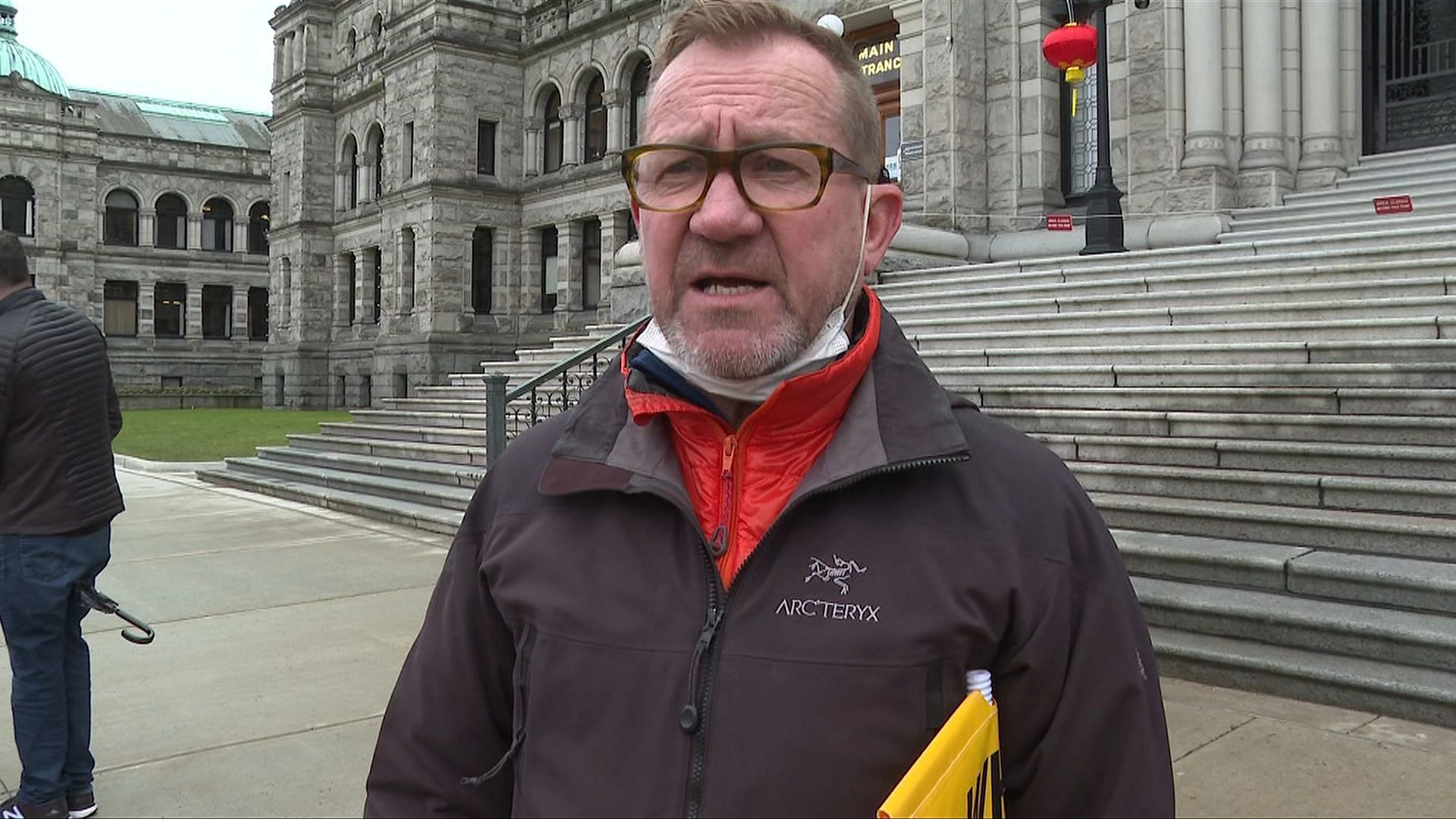 Jeff Buziak at his annual Lindsay Buziak Memorial Walk in 2022 (Image via Chek News)