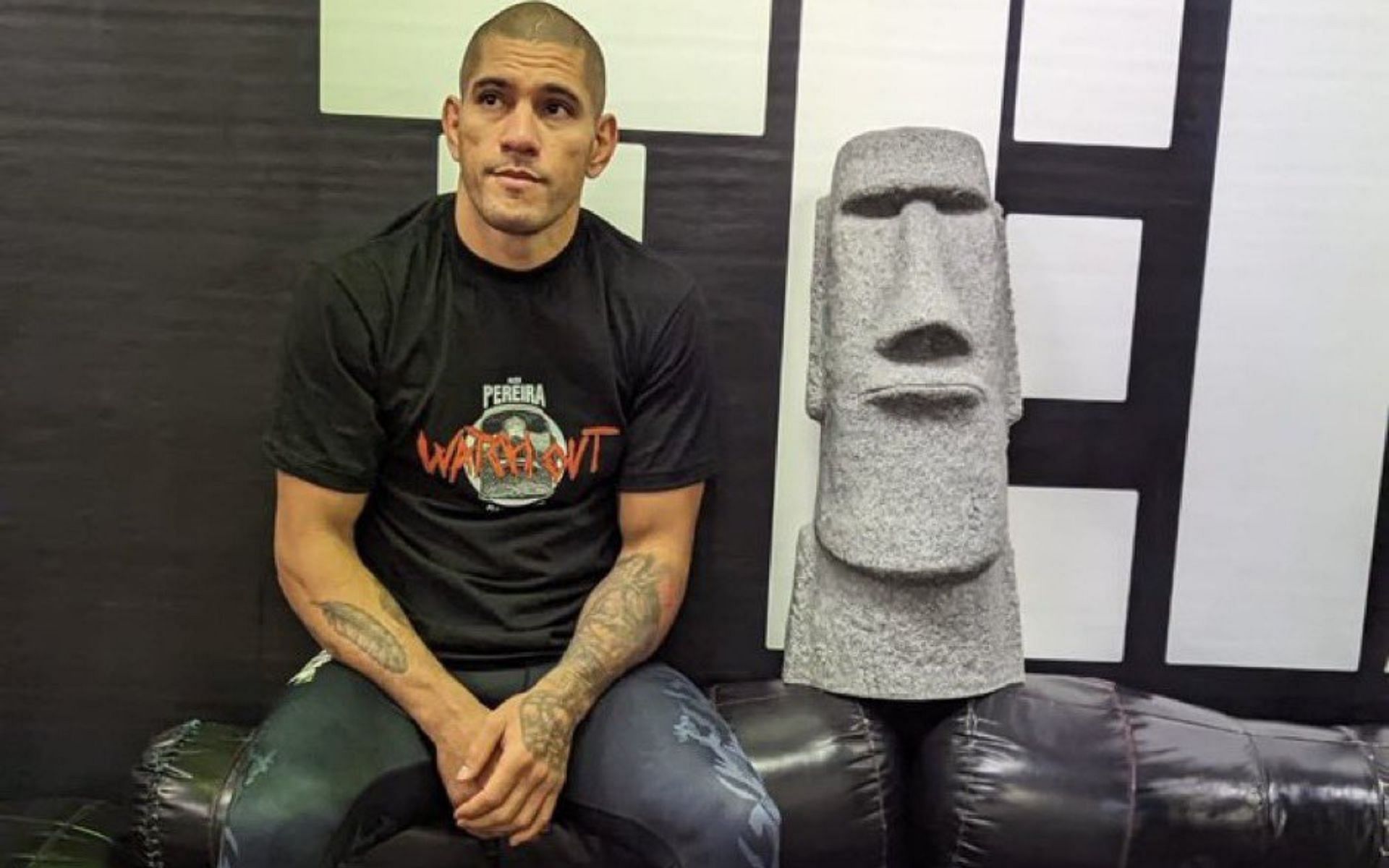 Story Behind the Viral Alex Pereira Meme: Everything to Know About the  Stone Faced Moai Emoji and Connection With 'Poatan' - EssentiallySports