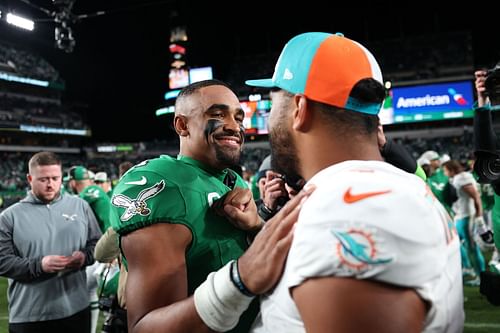 Jalen Hurts, Tua Tagovailoa during Miami Dolphins v Philadelphia Eagles