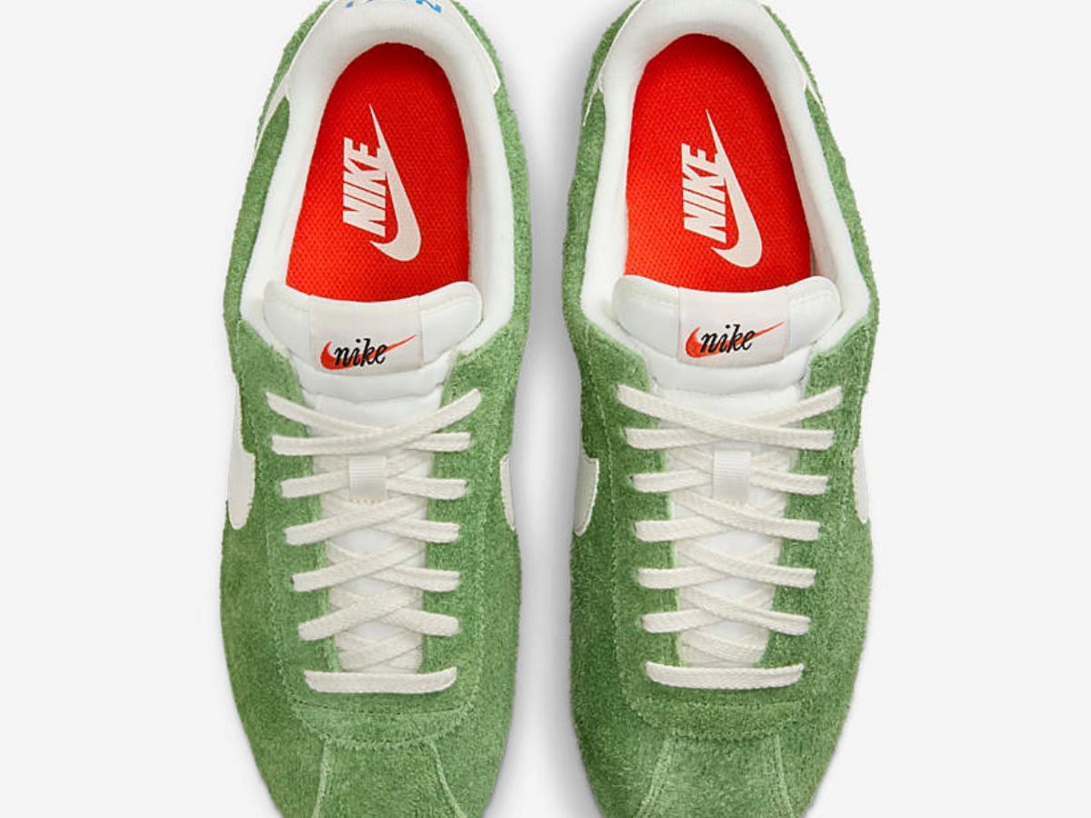 Overview of Nike Cortez &ldquo;Green Suede&rdquo; sneakers (Image via Twitter/@fullress)