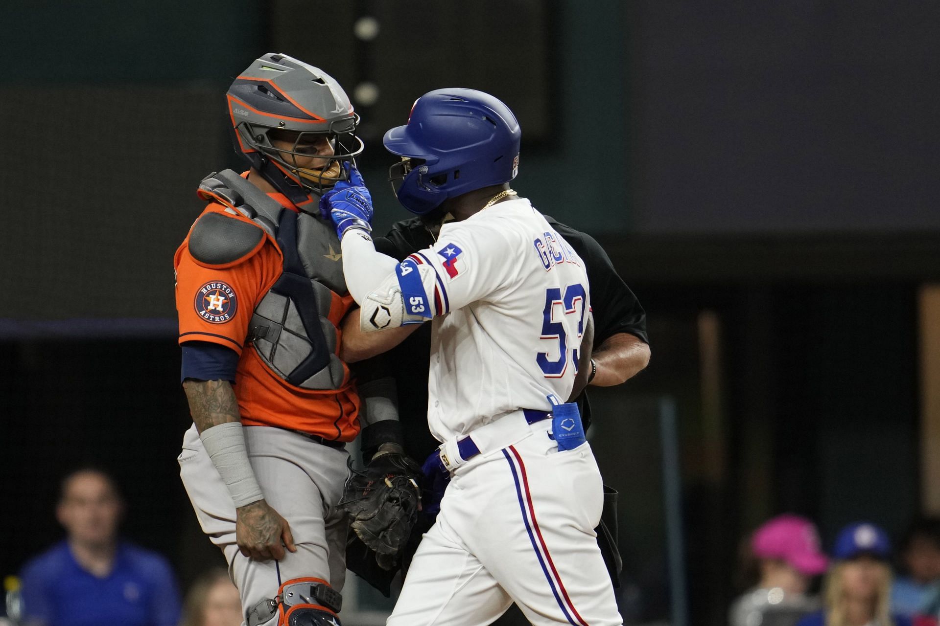 Astros fans' unique take to counter team's maligned home form ahead of  Rangers clash: Let's boo so our guys can hit