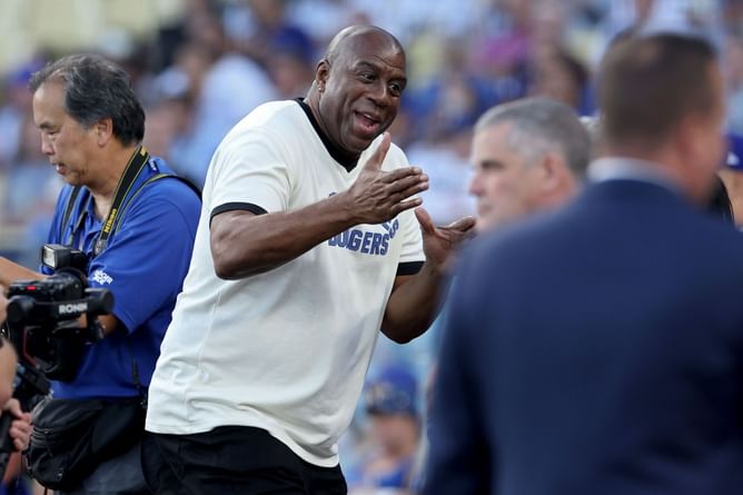 "Memorial Day massacre" - Magic Johnson recalls Lakers comeback vs. Celtics in 1985 Finals to help Dodgers shake off loss against Diamondbacks