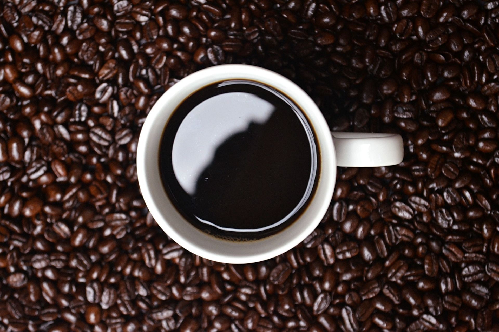 Unsweetened Coffee (Image via Unsplash/Michael)
