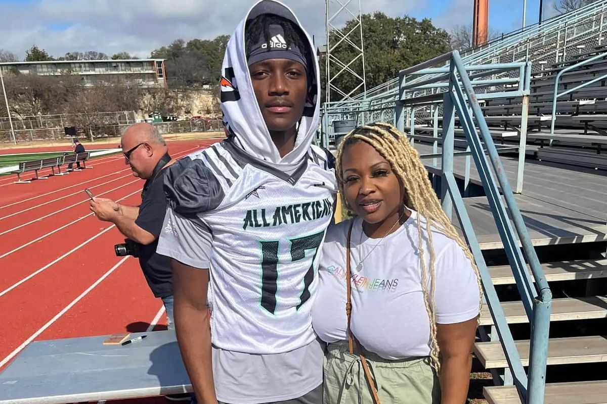 Carnell Tate (L) with his late mother Ashley Griggs