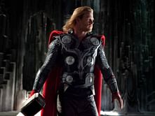 5 Non-Marvel characters who can lift Thor's hammer