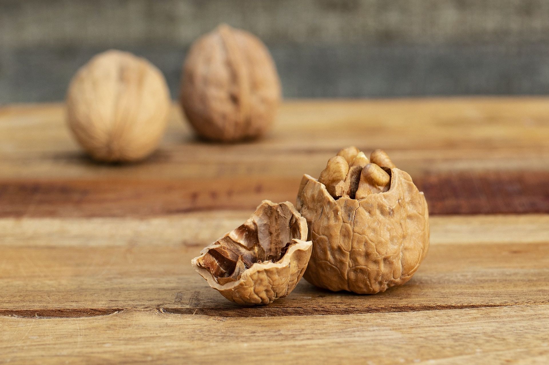 Walnuts (Image via Unsplash/Wouter)