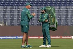 "Mickey Arthur should take the blame for Pakistan’s consecutive losses against India and Australia" - Rashid Latif