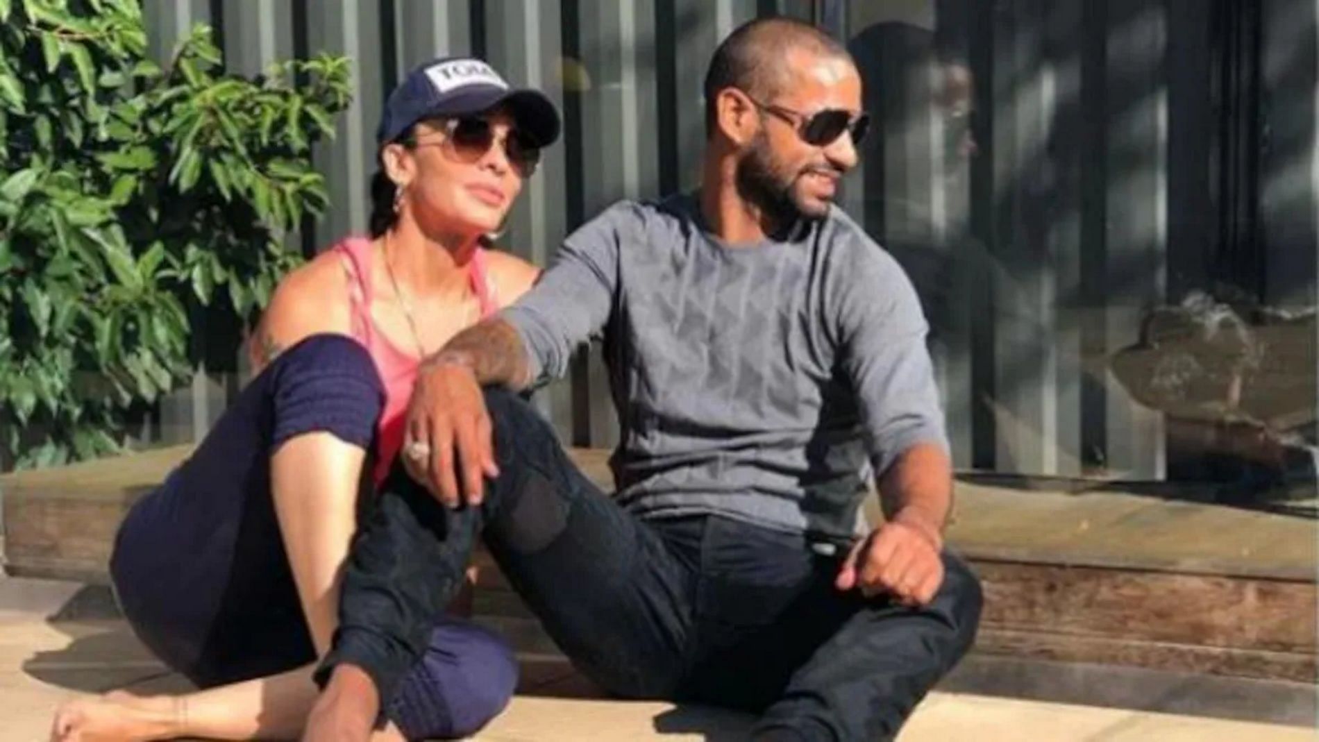 Shikhar Dhawan with Aesha Mukerji 