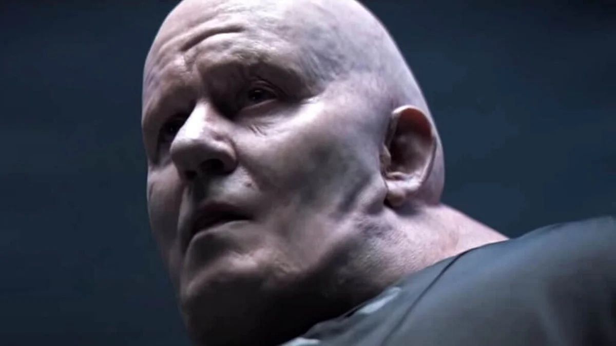 Stellan Skarsgard as Baron Vladimir Harkonnen