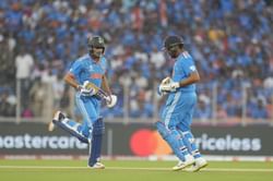 "Rohit Sharma plays fast in any case" - Mohammad Kaif wants Shubman Gill to give himself a little time in IND vs BNG World Cup 2023 clash