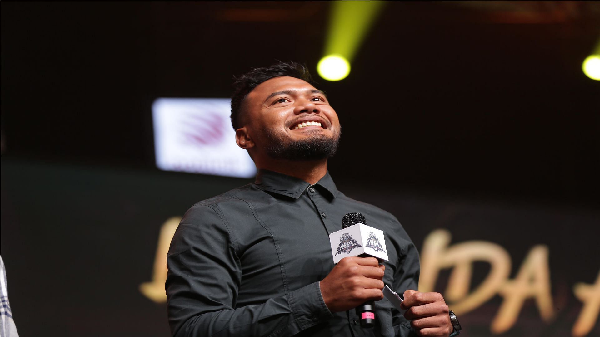 Safee Sali appeared as a guest in the Grand Finals (Image via Moonton Games)