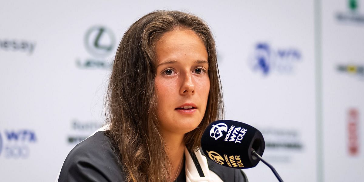 Daria Kasatkina recently exposed a few abusive messages that she received from angry fans during her second match at the 2023 WTA Elite Trophy