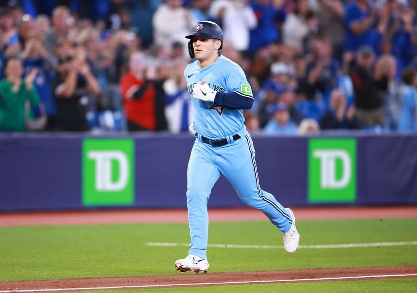 Daulton Varsho carries Blue Jays past Cubs