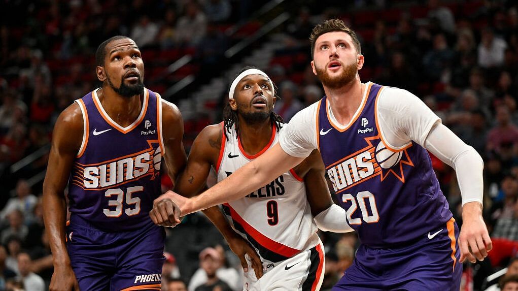 Kevin Durant and Jusuf Nurkic with the Phoenix Suns in the preseason