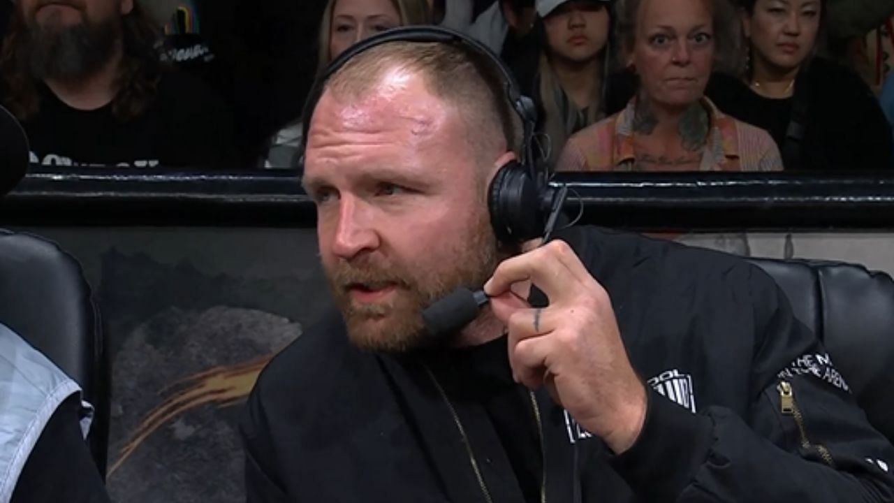 Jon Moxley candidly shares his thoughts on his commentary role during AEW WrestleDream, labeling himself as “completely underqualified.”