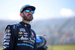 Martin Truex Jr. clinches pole position for Martinsville playoffs showdown