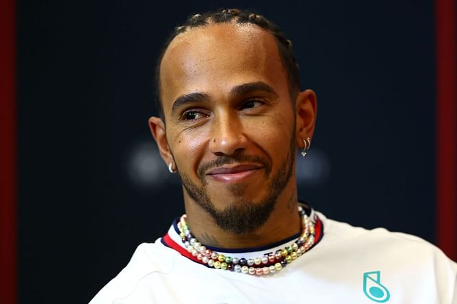 Lewis Hamilton launches “world’s first and only” non-alcoholic spirit drink Almave