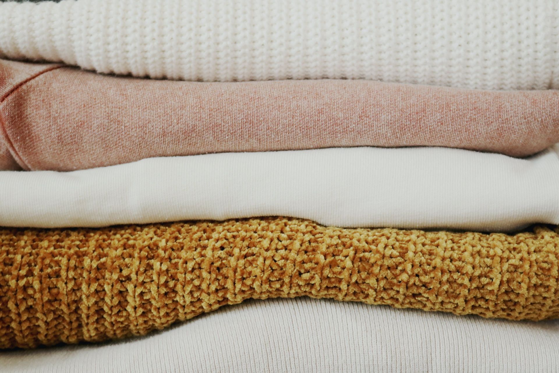 allergic to wool symptoms (image sourced via Pexels / Photo by Madison)