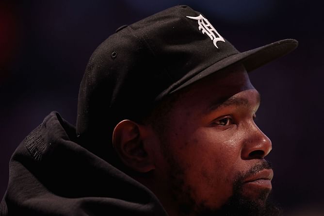 “Some s**t is going to happen" - Kevin Durant keeps it real on playing 82 games for Suns & dishes his outlook on injuries