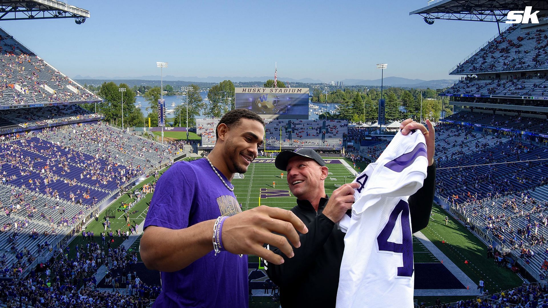 Mariners star Julio Rodriguez honored with custom Huskies jersey before  highly-anticipated Washington vs. Oregon college football game