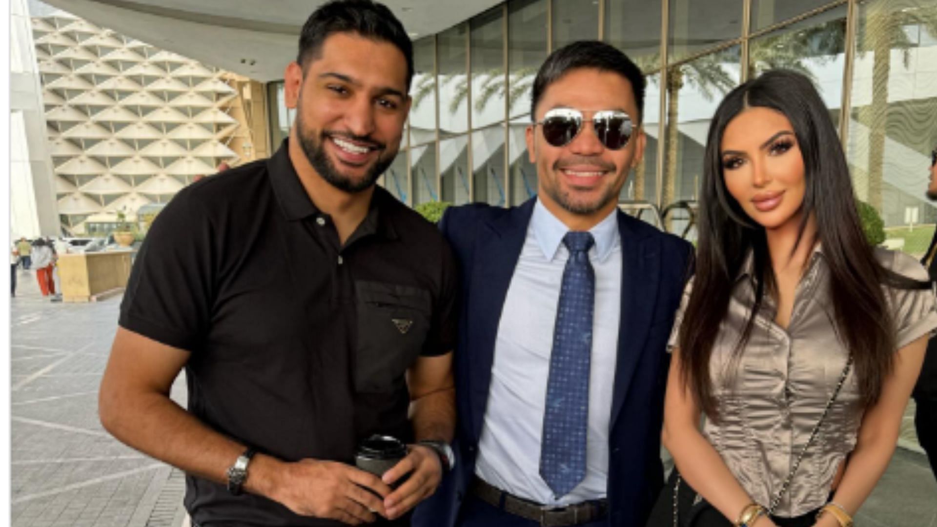 Amir Khan (left), Manny Pacquiao (centre) [Image courtesy of @amirkingkhan on Instagram]