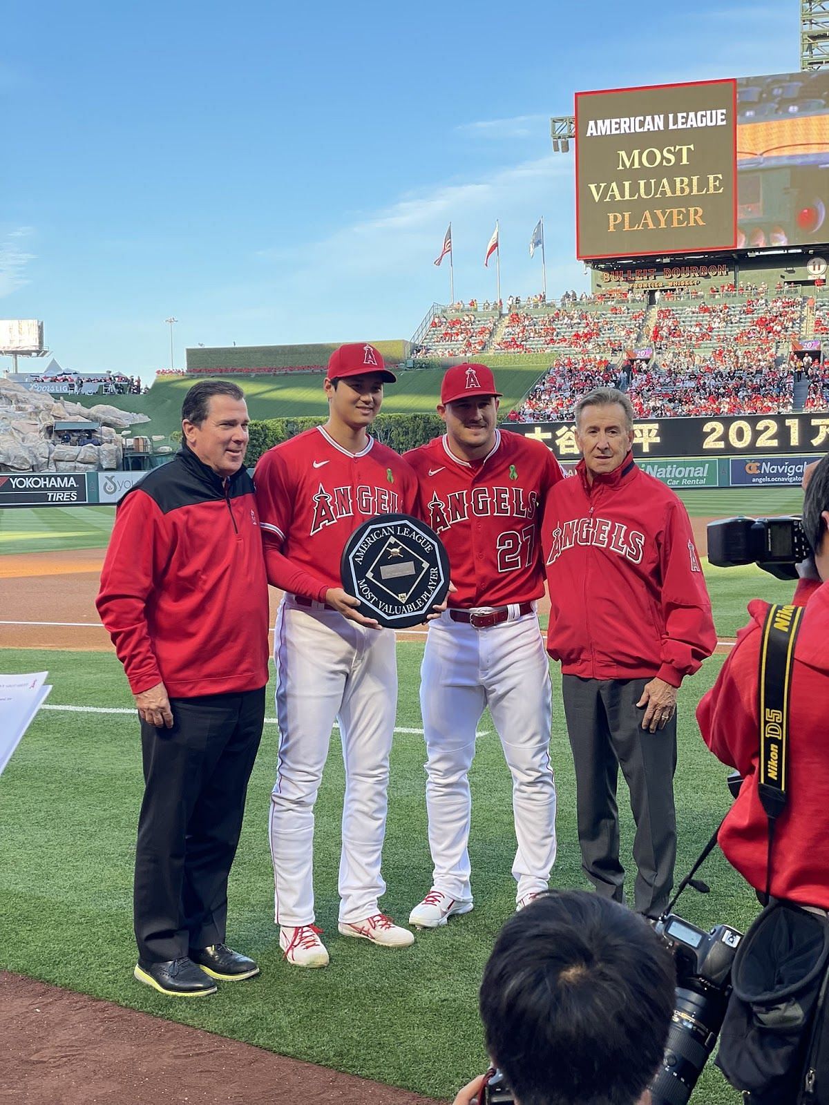 Shohei Ohtani receiving  2022 NL MVP award