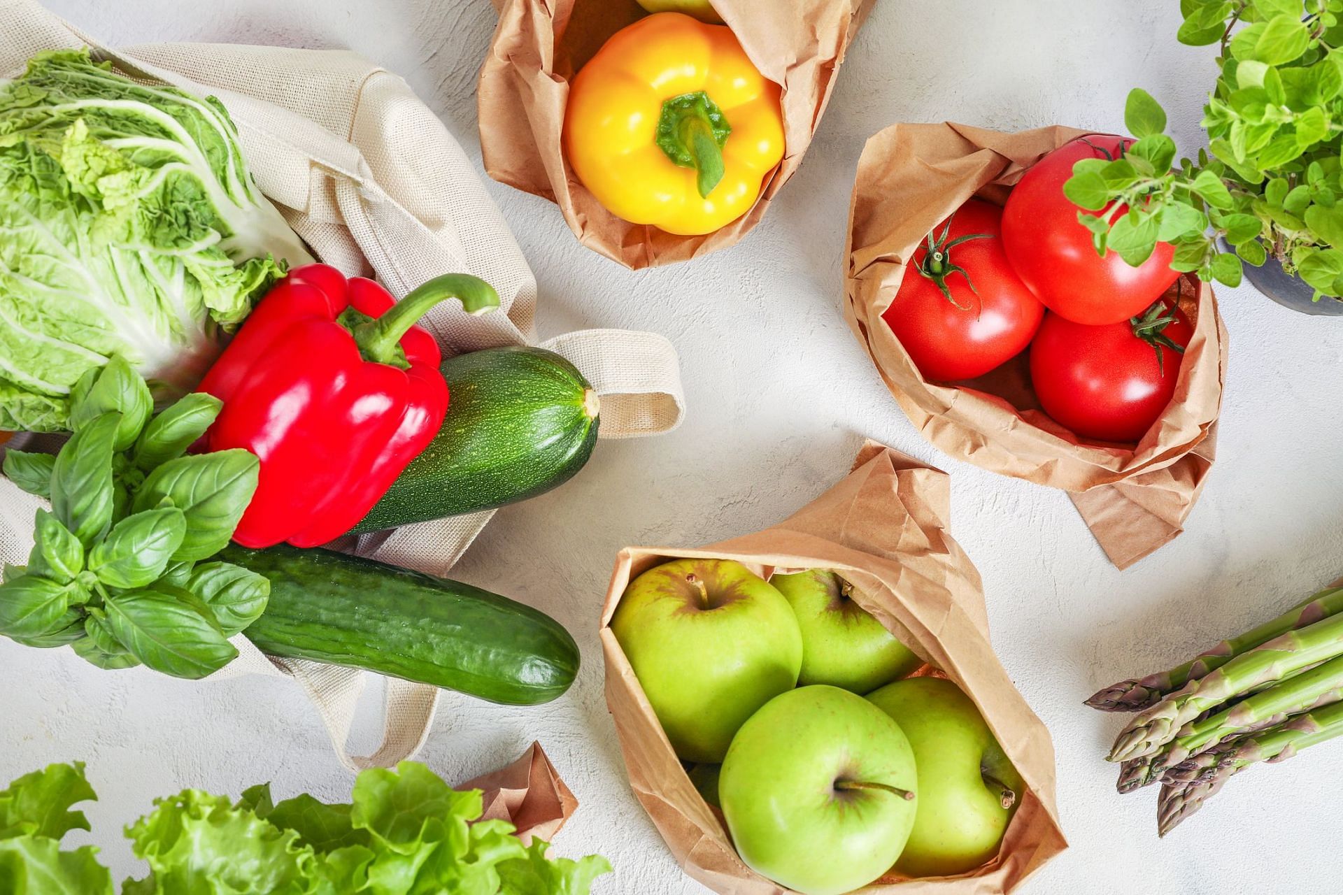 Vegan diet (Image via Getty Images/LumenSt)