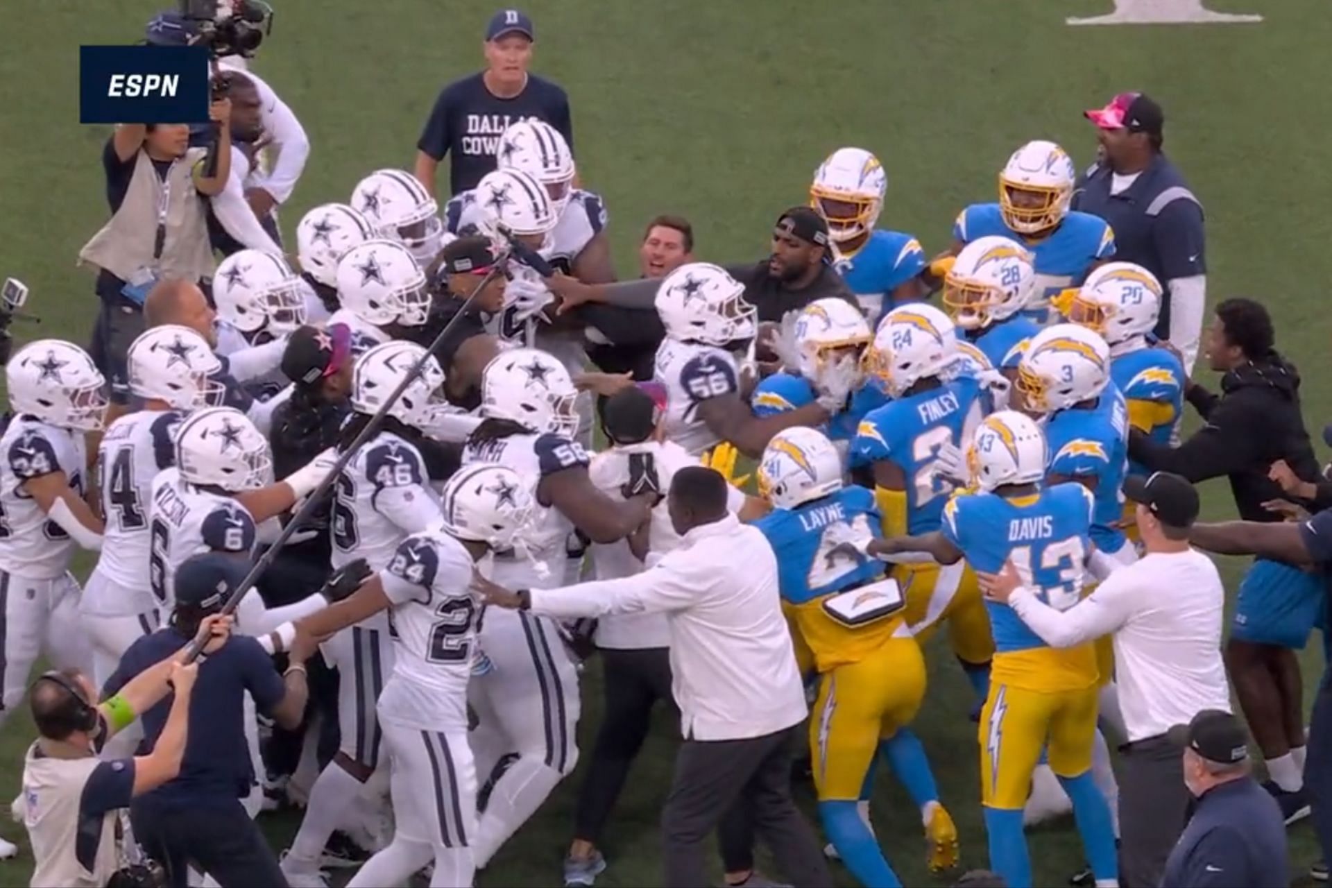 Cowboys and Chargers players get involved in massive fight ahead of MNF showdown