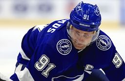 Steven Stamkos contract extension standoff takes new twist as Tampa Bay Lightning GM provides updated timeline