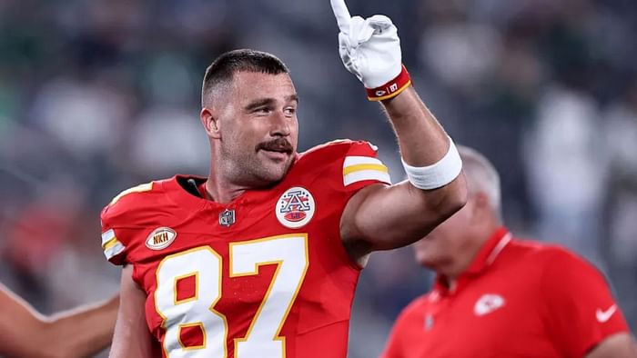 Travis Kelce wears No. 87 as tribute to his brother, Jason