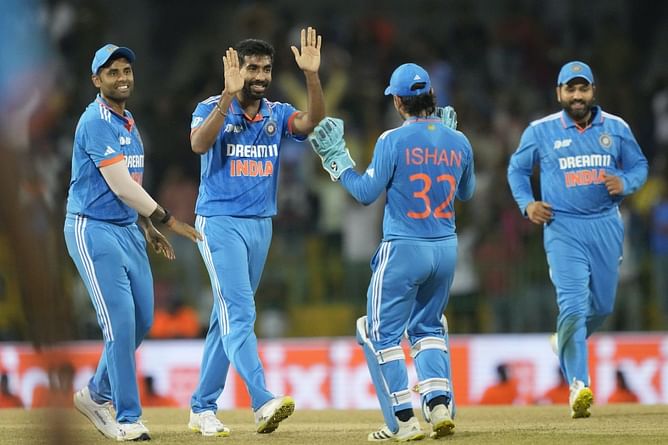 CWC 2023 : 'भाई सब लोगों के घर में अच्छे टीवी हैं'- मैच टिकट मांगने वाले दोस्तों से परेशान हुआ भारतीय खिलाड़ी