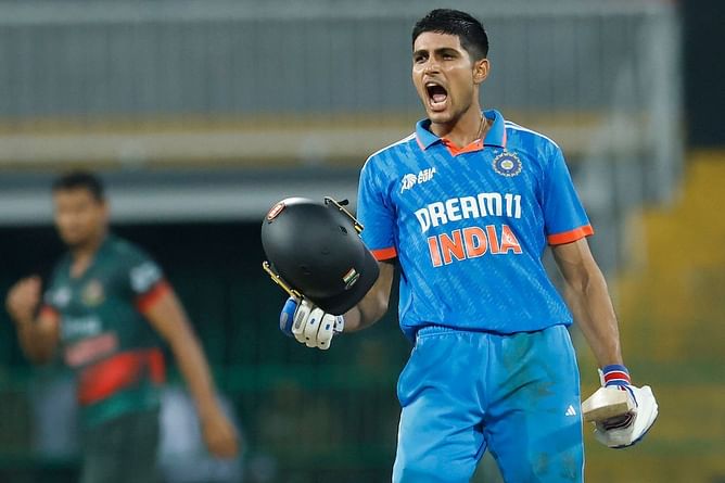"He is not even fit to go to Delhi and you were saying that you were monitoring him in Chennai" - Aakash Chopra on Shubman Gill's illness