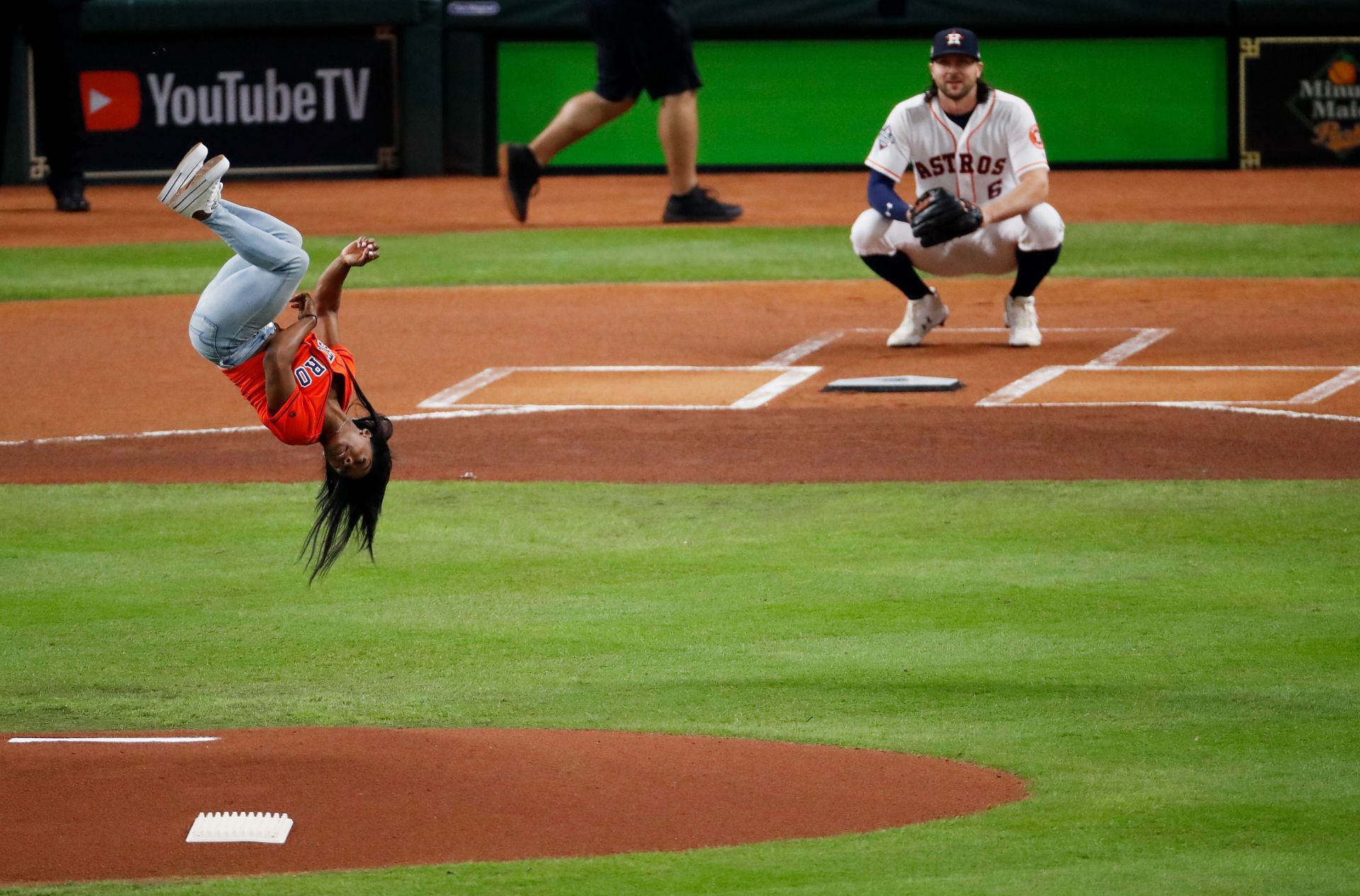 Simone Biles at the 2016 World Series