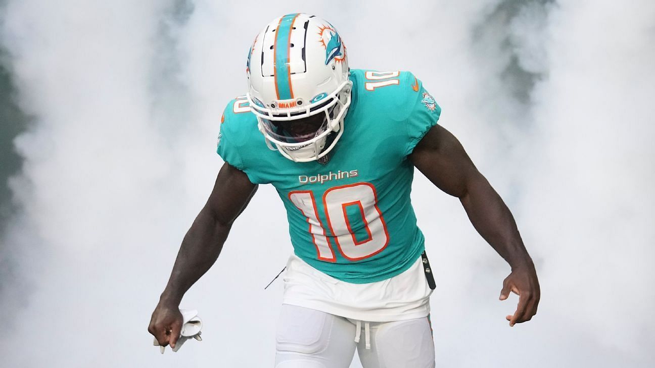 Miami Dolphins WR Tyreek Hill