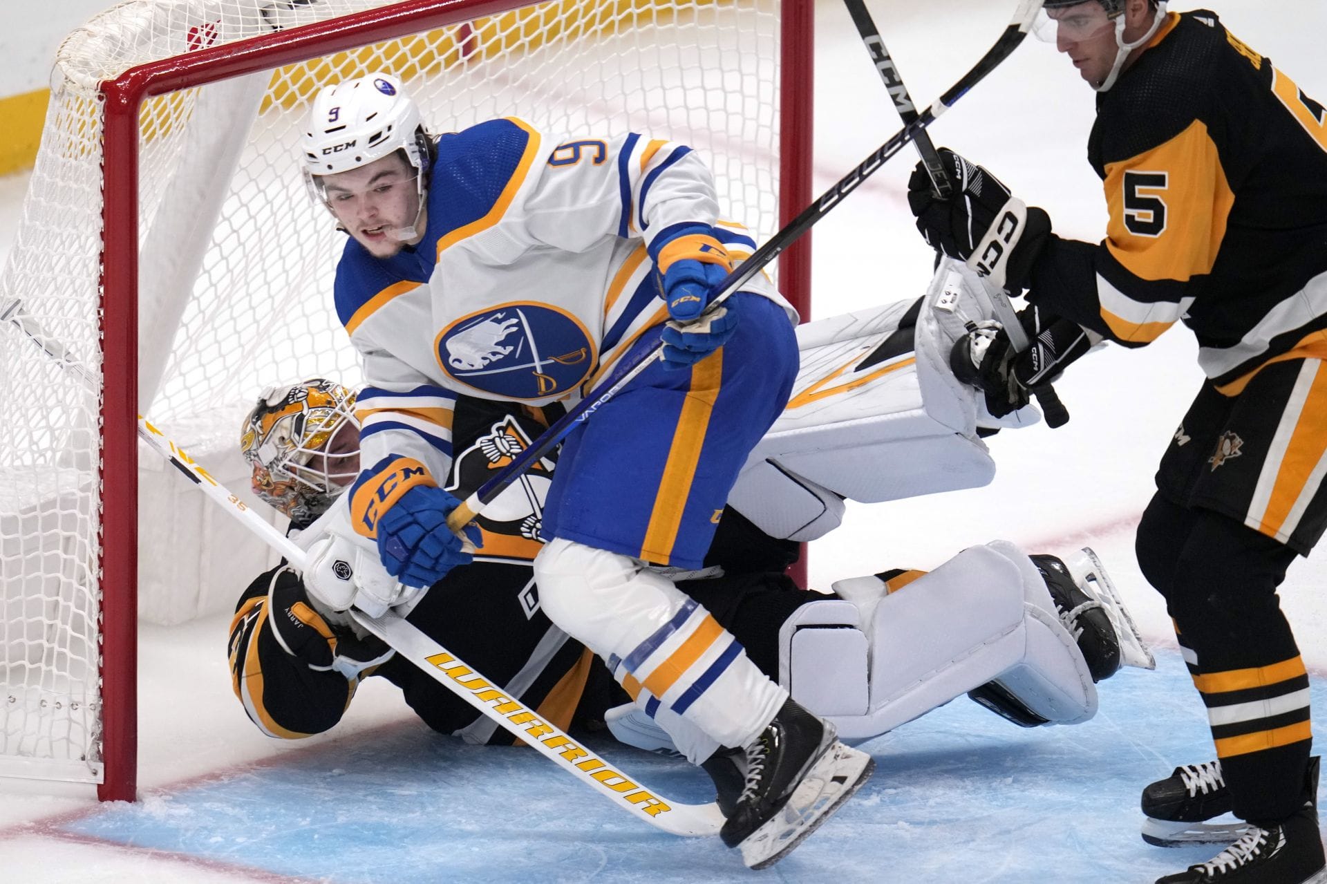 Best NHL Fantasy Hockey Waiver Wire Picks For Week 1 best-nhl-fantasy-hockey-waiver-wire-picks-for-week-1