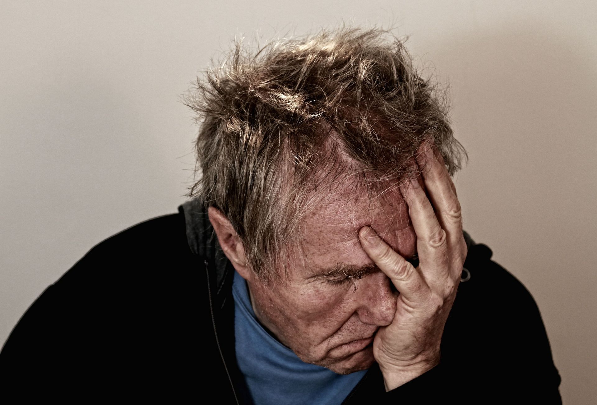 Depression caused by low testosterone levels (image sourced via Pexels / Photo by Gerd Altman)