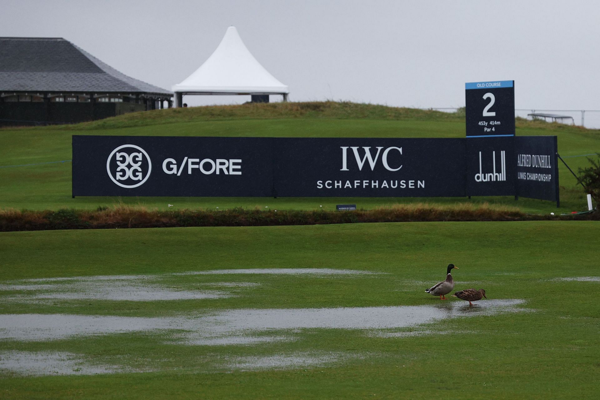 Alfred Dunhill Links Championship third round delayed by one hour due ...