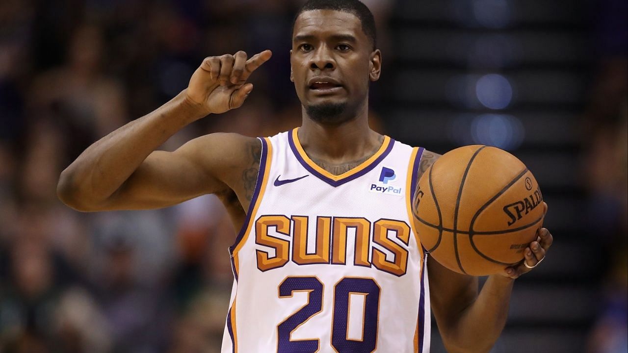 Josh Jackson in Phoenix Suns jersey 