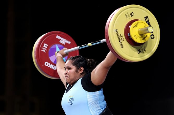 Uttar Pradesh weightlifter Purnima Pandey wins second successive gold medal in National Games despite a wrist injury