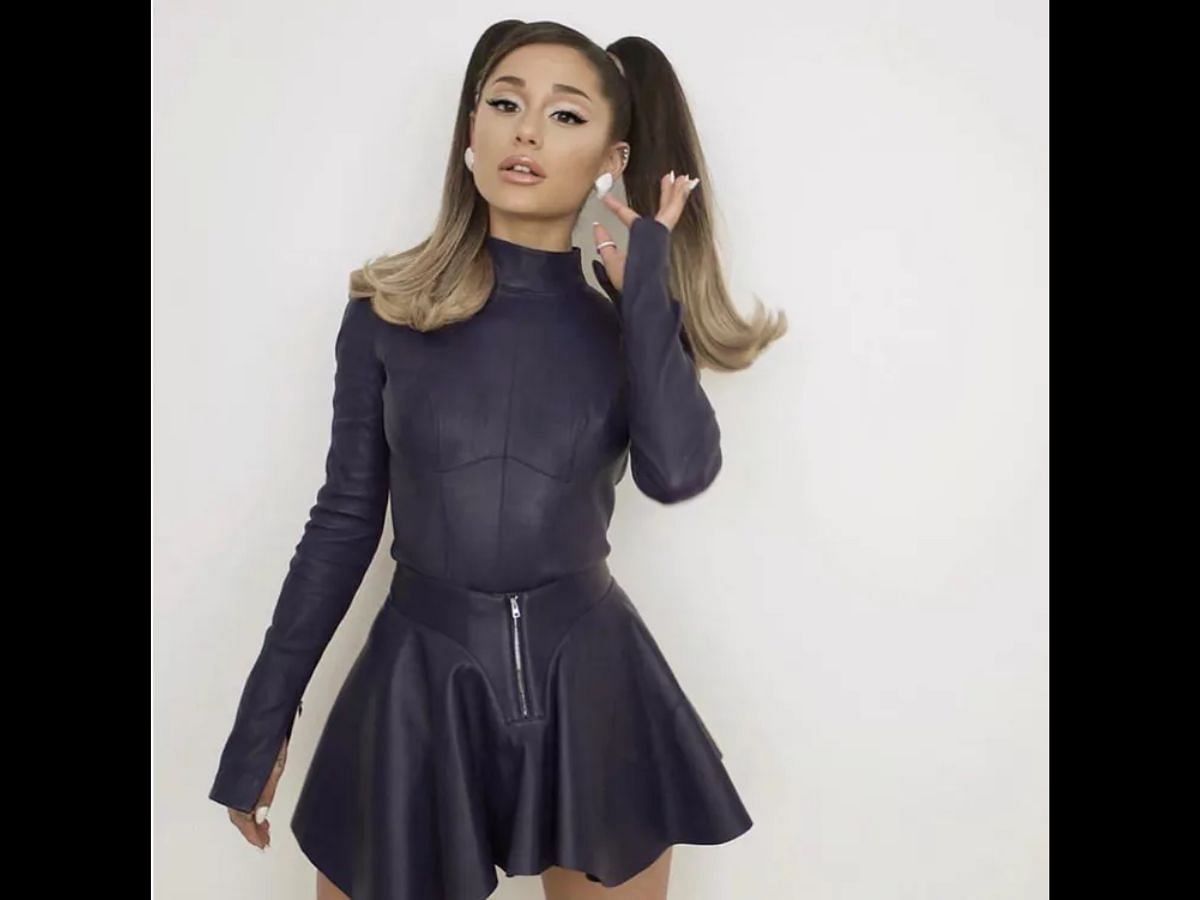 Ariana Grande&#039;s 2020 VMAs pigtails look (Image via elle.com)