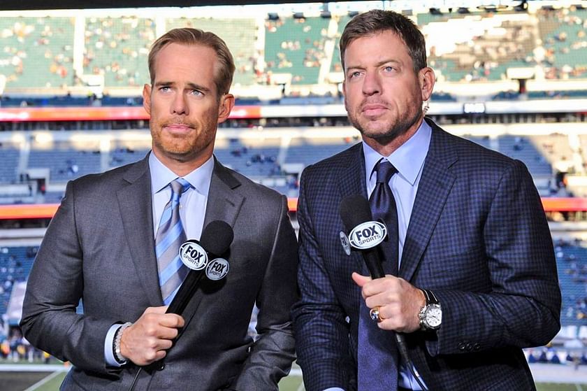 Who are the Monday Night Football commentators tonight? Cowboys