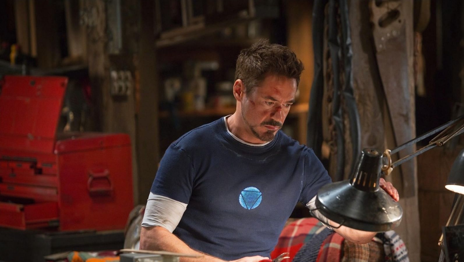 Robert Downey Jr. as Tony Stark in Iron Man 3 (Image via IMDb)