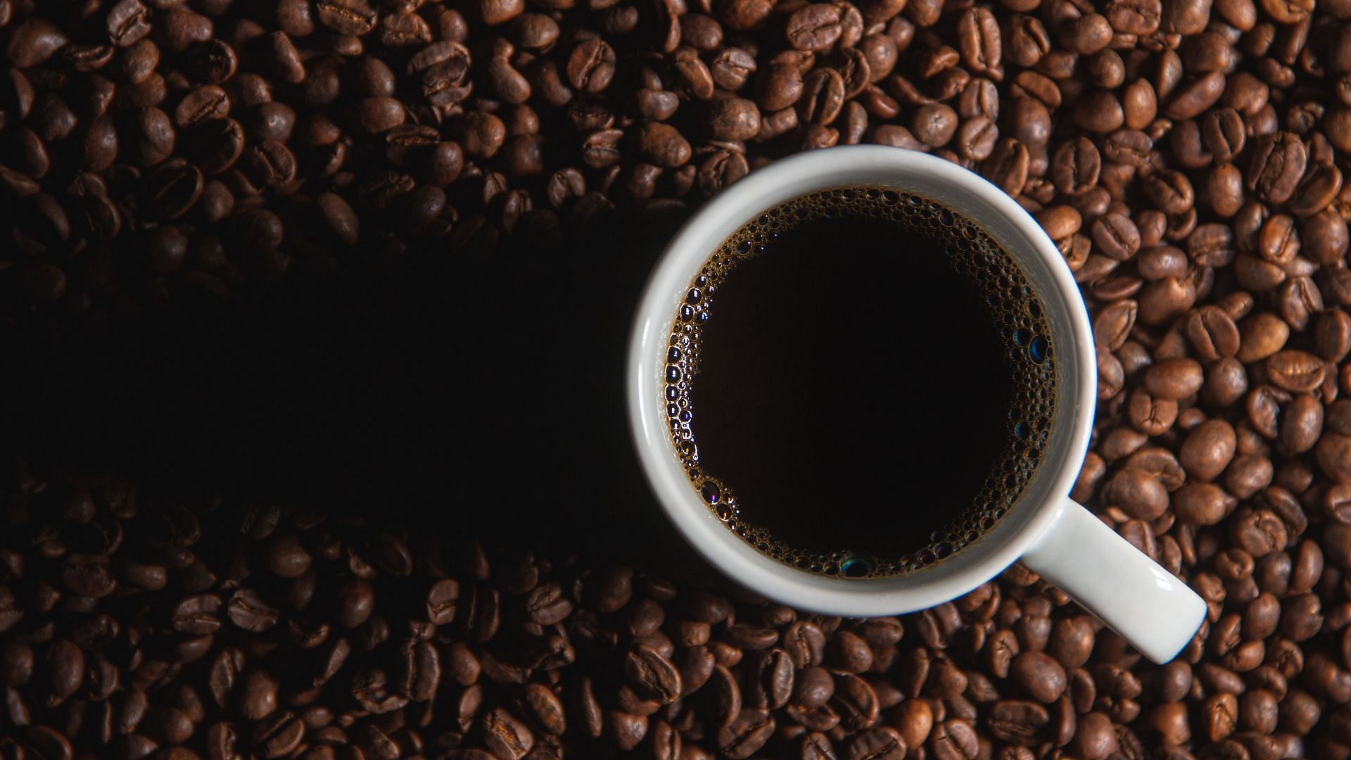 Coffee (Image via Unsplash/Brent Ninaber)