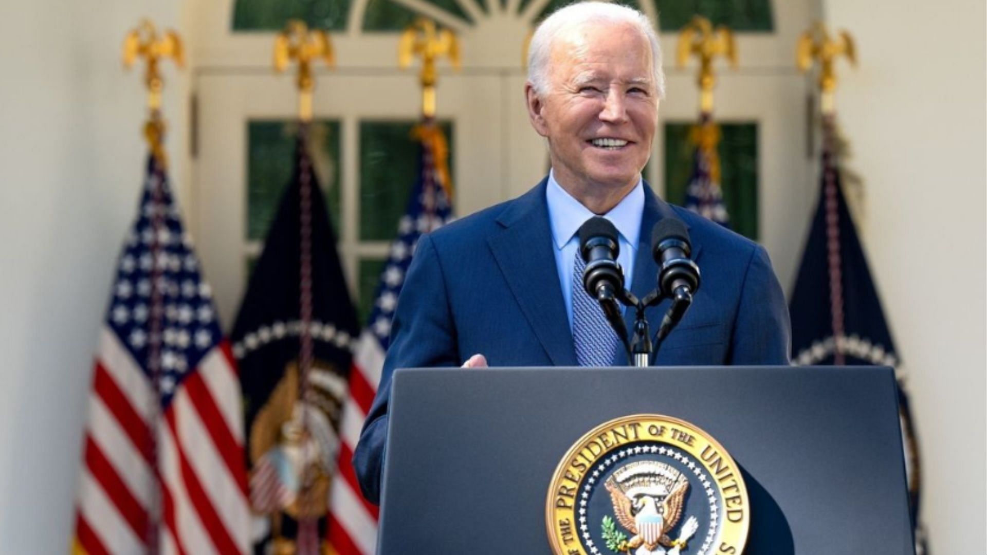 Claims of Joe Biden announcing American women being drafted into the U.S. military debunked (Image via potus/Instagram) 